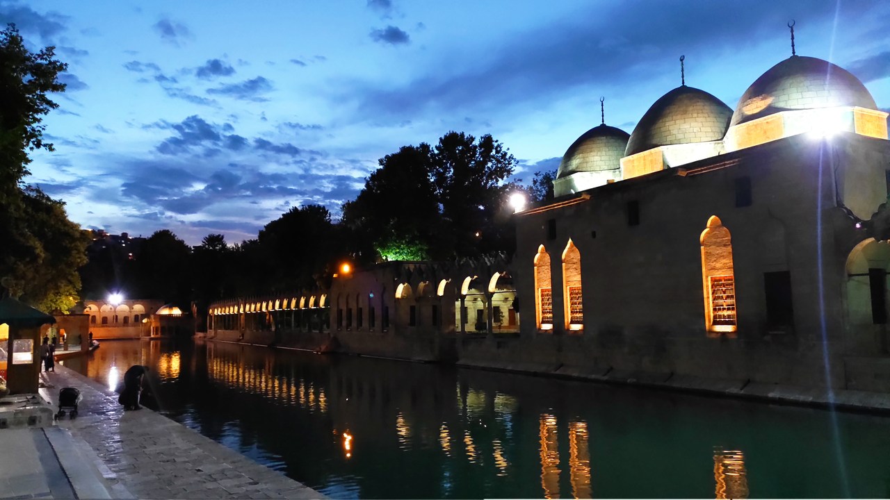 Şanlıurfa’da Balıklıgöl rotası genişledi: 5 yeni durak